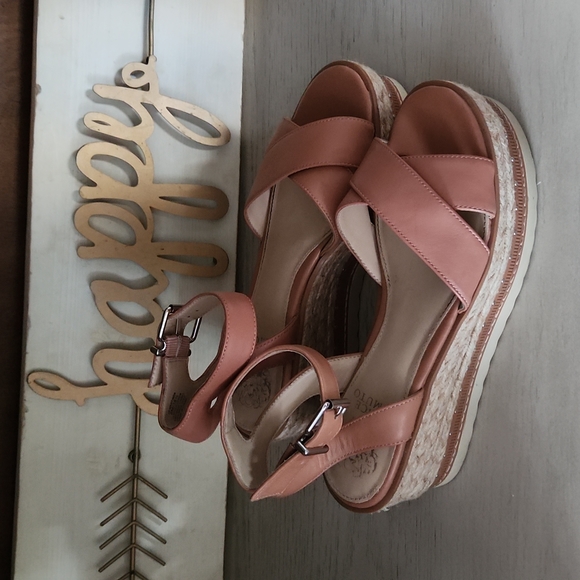 Platform rosepeach sandals - Picture 2 of 3